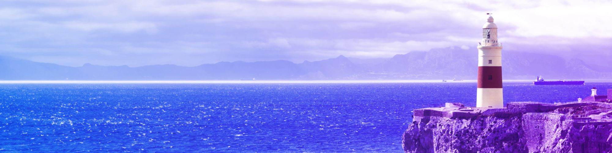 Panorámica de un faro de Europa en Gibraltar