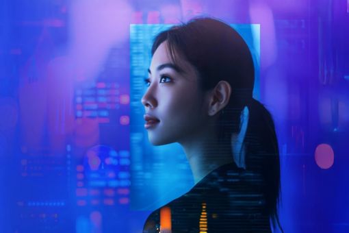 A woman looking forward