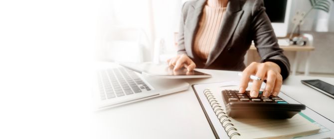 woman doing accounting