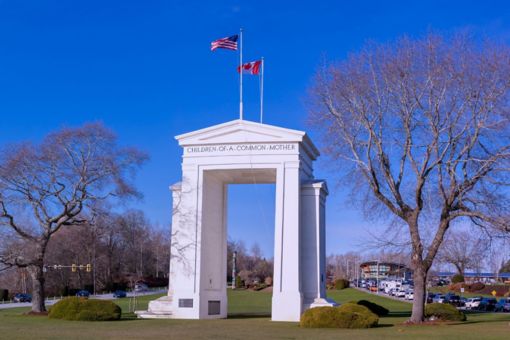Canada-US border Peace Arch monument