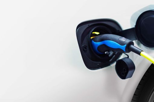 charging electric automobile