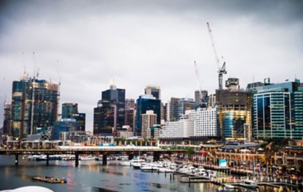 City view of Sydney CBD and Darling Harbor 
