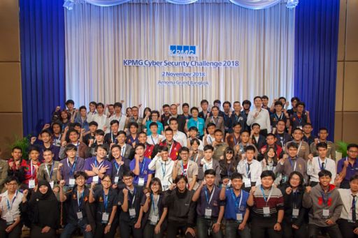 เคพีเอ็มจี ประเทศไทย จัดการแข่งขัน KPMG Cyber Security Challenge 2018 โดยมีนิสิต นักศึกษาจำนวน 22 ทีม จากมหาวิทยาลัย 8 แห่ง ร่วมประลองความท้าทายจากโจทย์ที่ออกแบบมาโดยเฉพาะ เพื่อทดสอบทักษะด้านความปลอดภัยทางไซเบอร์