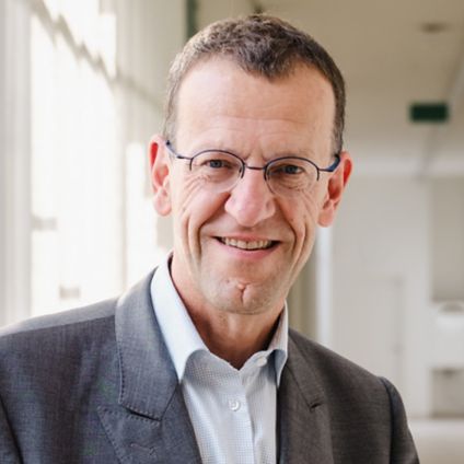 Dirk Wouters, CEO Bank J. Van Breda & C°
