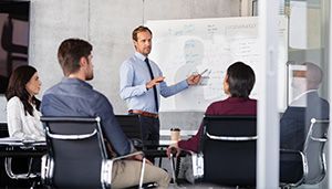 Projektszervezési feladatok, beruházó támogatása a teljes folyamat alatt