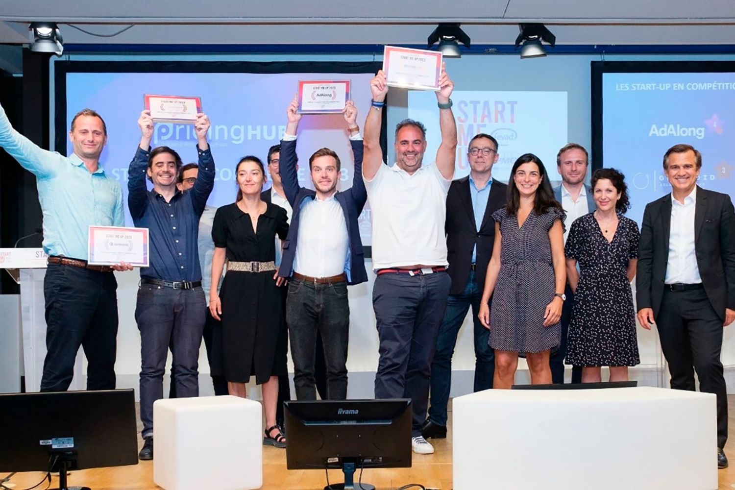 Les membres du jury et les lauréats du Challenge « Start me Up ! » le 29 juin 2023