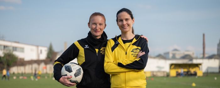 Fußball - Barbara und Anna