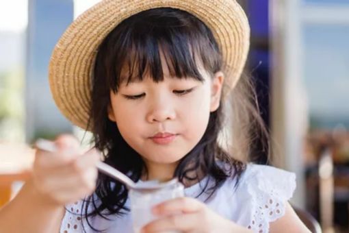 girl eating ice cream