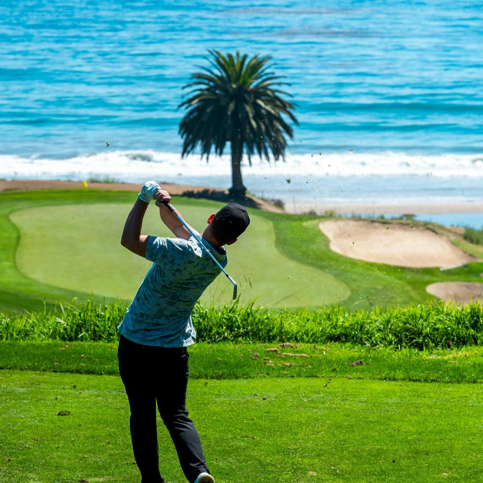 Golfer in a tropical climate
