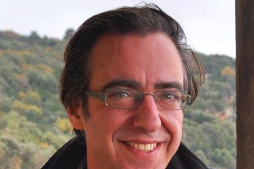 Καθηγητής Γιάννης Χαραλαμπίδης