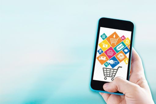 taking photo of tacos with smart phone