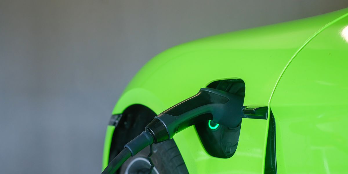 自動車業界におけるカーボンニュートラル時代の新しい競争軸とは KPMGジャパン