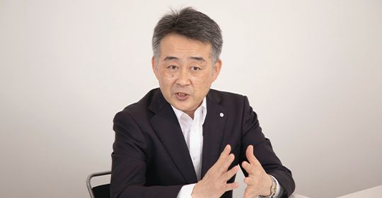 日本化薬株式会社_末續氏