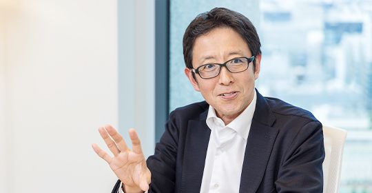 写真_KPMG　足立