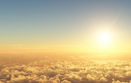 Sonne über den Wolken