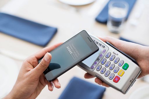 making-credit-card-payment-using-mobile