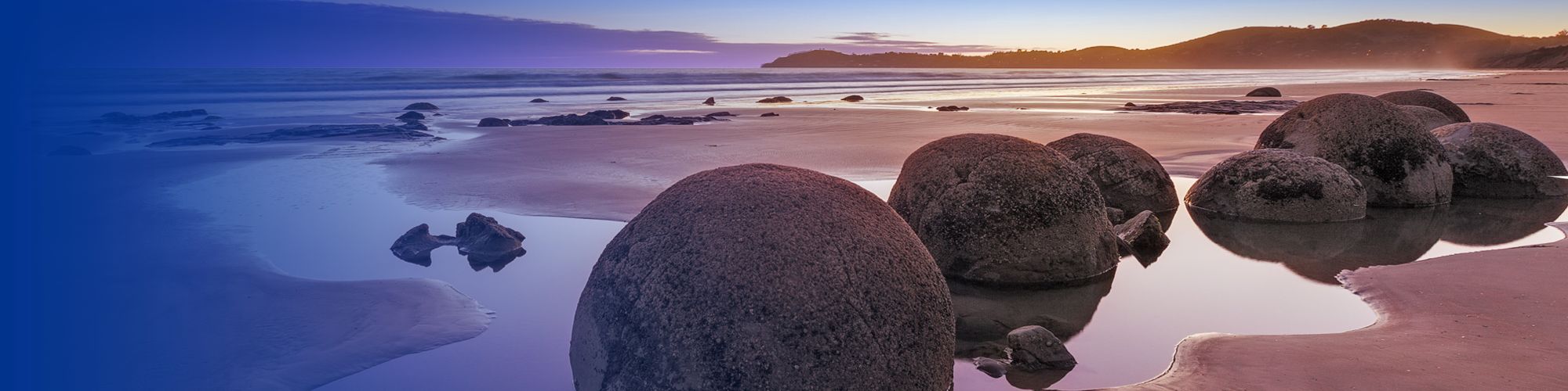 Moeraki boulders