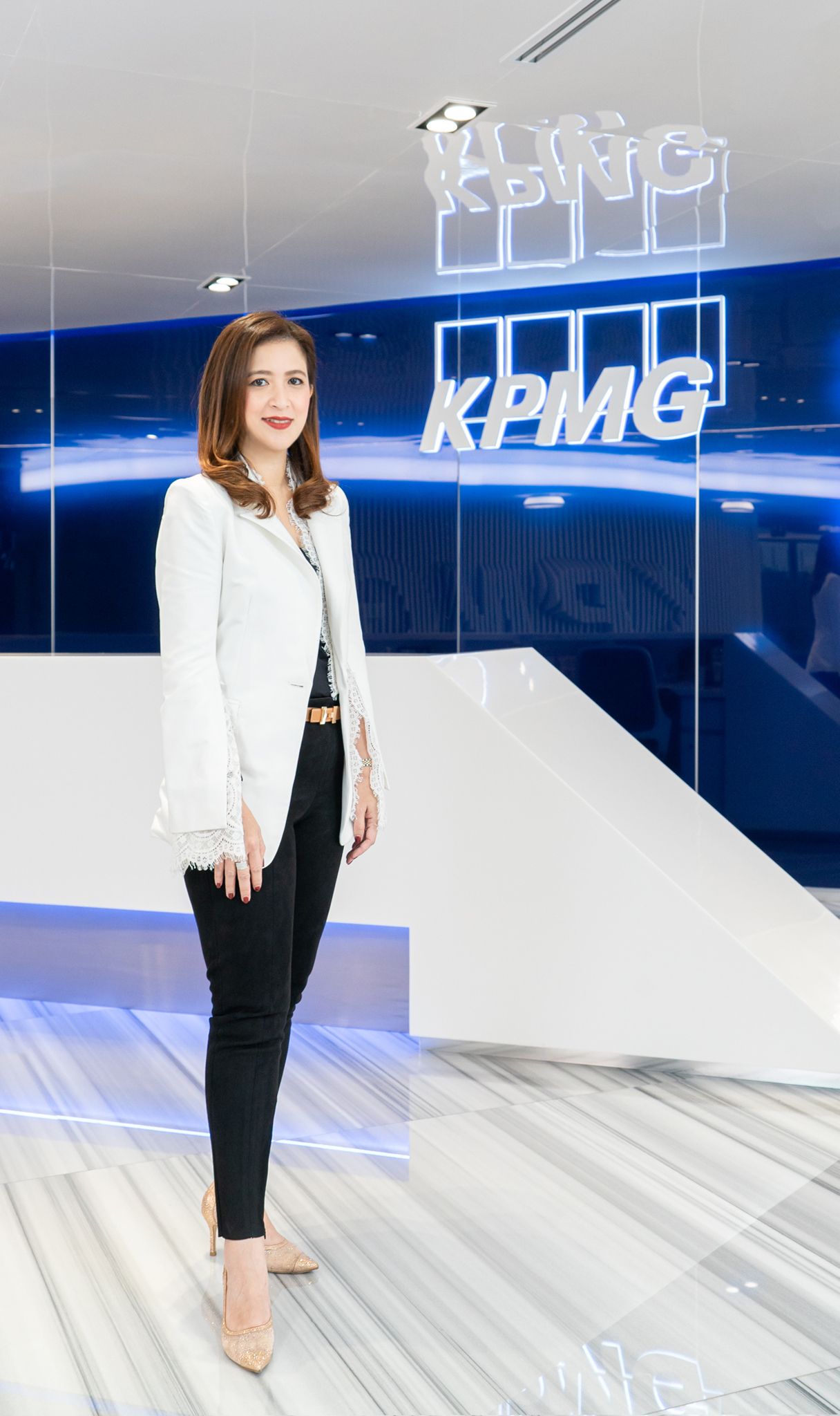 ศศิธร พงศ์อดิศักดิ์ หัวหน้าแผนก Private Enterprise เคพีเอ็มจี ประเทศไทย