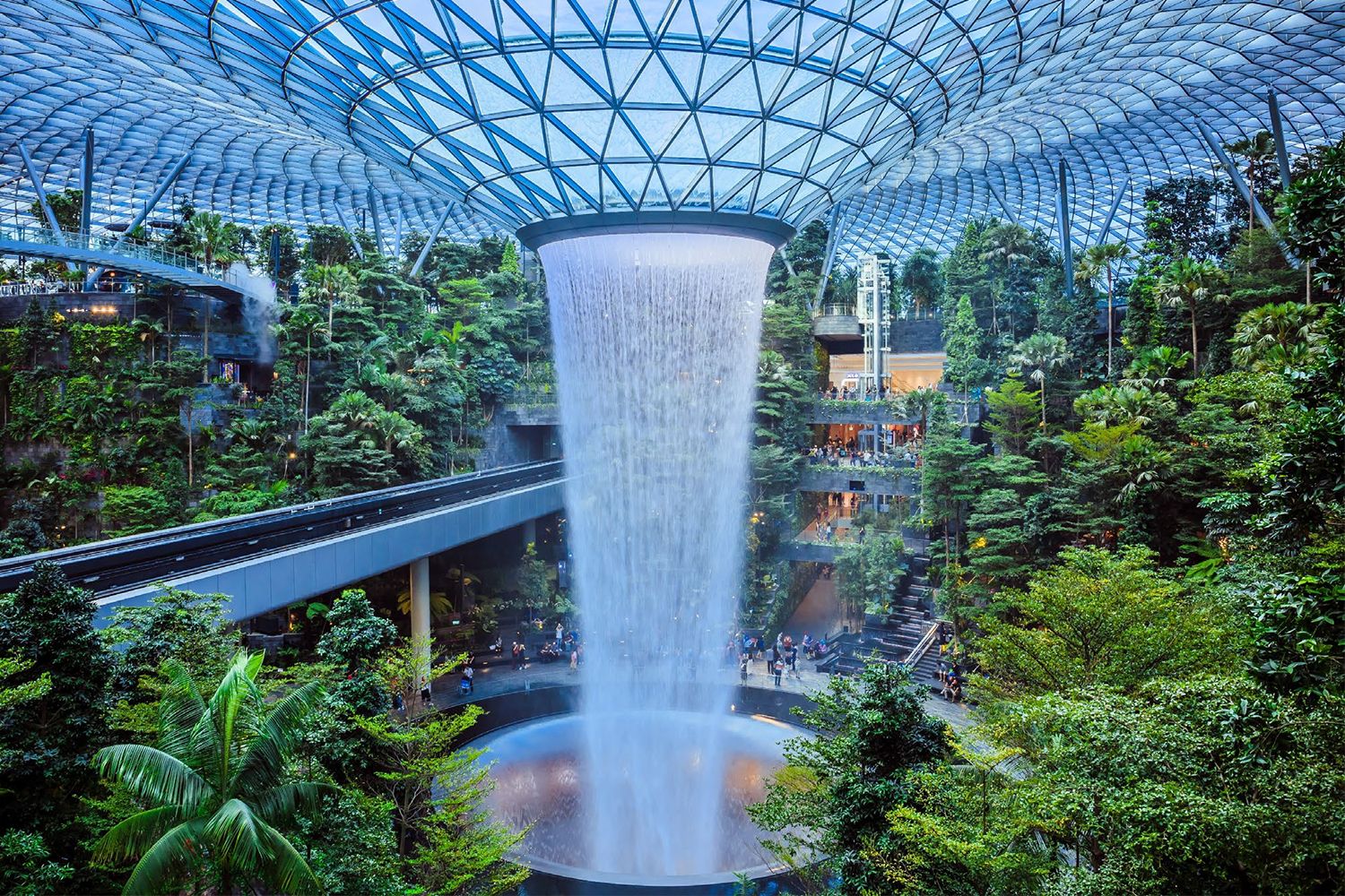 Singapore Jewel fountain