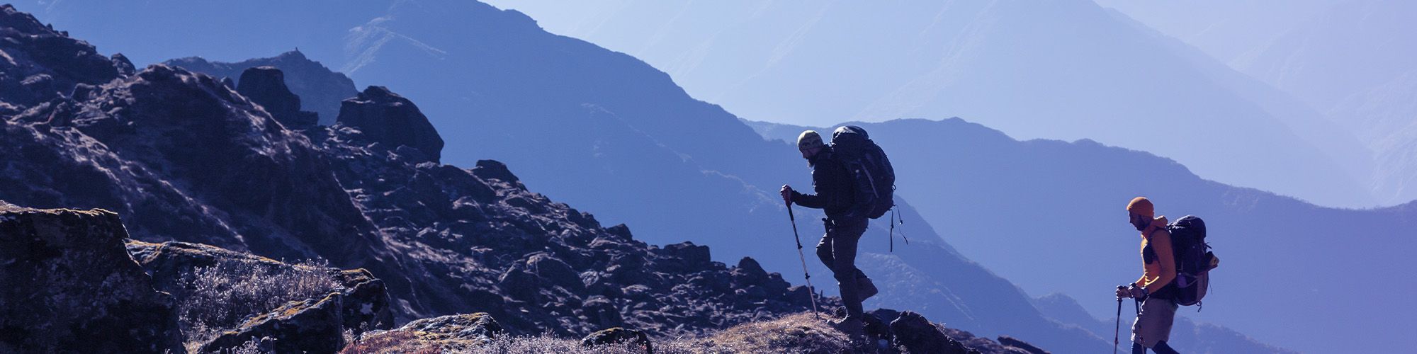 Bergsteigergruppe auf Gipfel