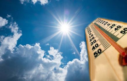 Thermometer sun high degrees hot summer day high summer temperatures