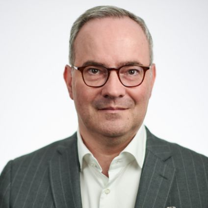 Thorsten Helm - KPMG Global
