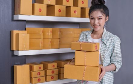 woman-entrepreneur-parcel-boxes-own-job-shopping-online-business