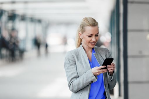 women-holding-phone