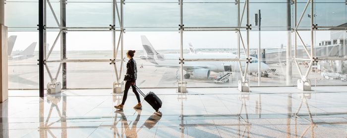 Women travelling with a bag