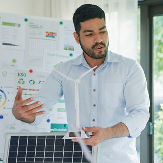 Man explaining ESG
