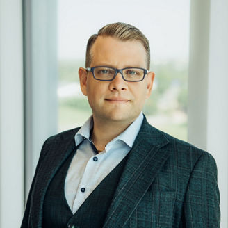 Par KPMG Latvijā partneri kļuvis Artūrs Petrovs