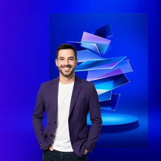 Homem sorridente com blazer roxo em frente a formas geométricas azuis, representando inovação e tecnologia 