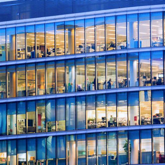 Janelas de um escritório