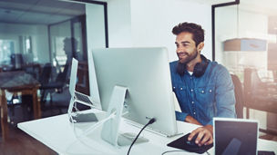 ISAE specialist working at his desk