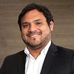 Renzo Urdanivia