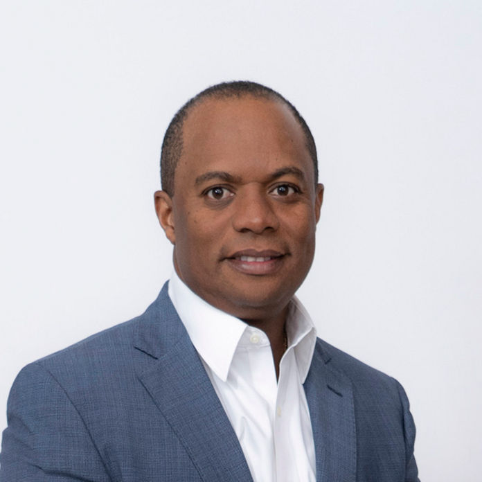 Mario Torres, Socio Director de KPMG República Dominicana