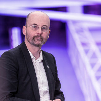 Jo Wuytack from Degroof Petercam and Julien Thiry from KPMG in Belgium discussing CSRD