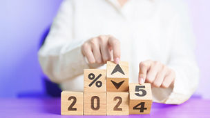 Vier dobbelstenen die veranderen van 2024 naar 2025