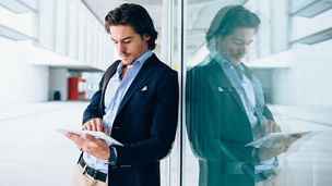 People discussing in meeting