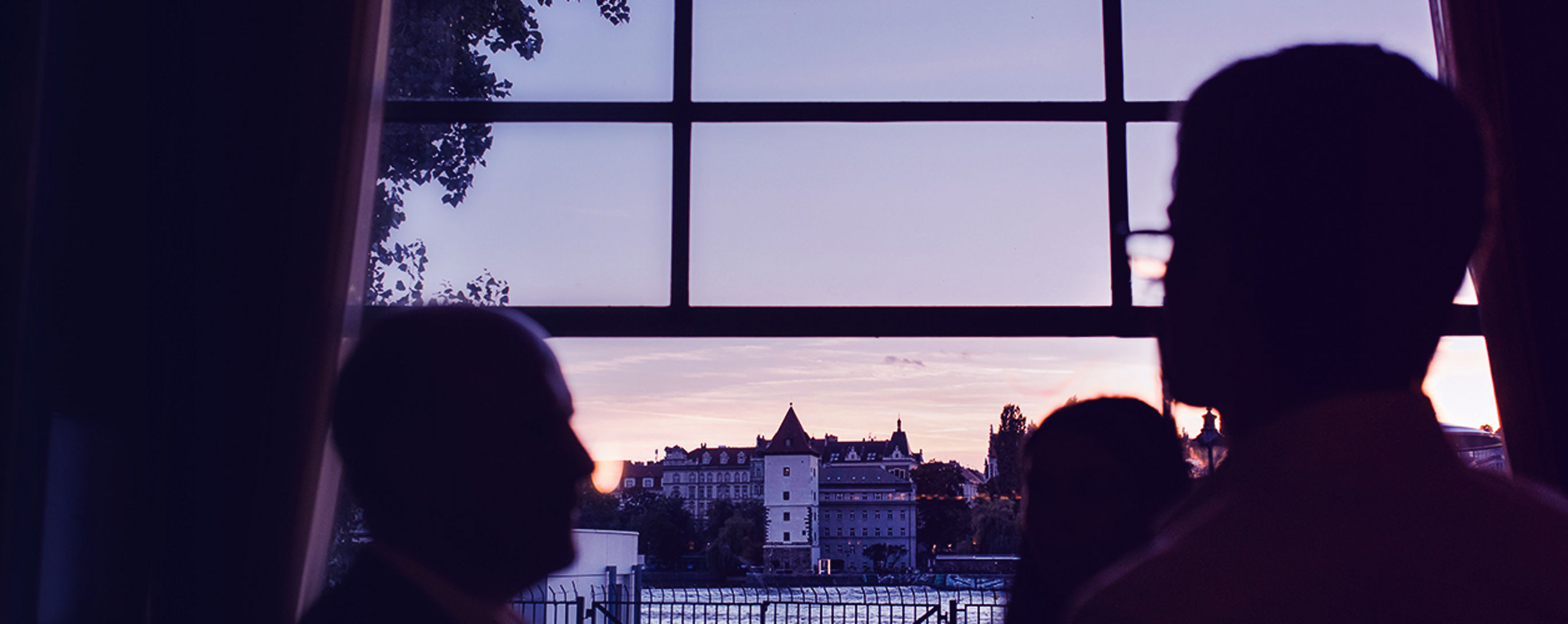 Ilustrační obrázek Alumni