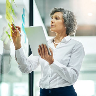 KPMG services deal advisory expert