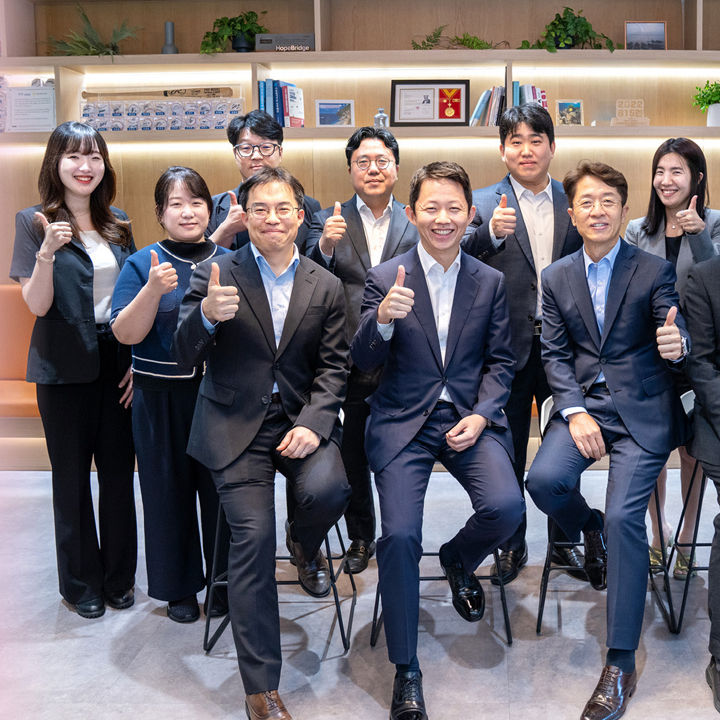 /content/dam/kpmgsites/kr/images/2026/channel/08/banner-team.jpg