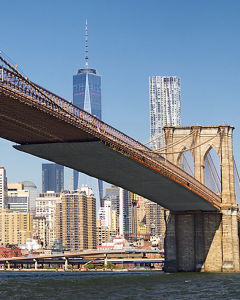 Brooklyn bridge manhattan