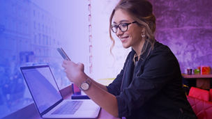Businesswoman working in a cafe