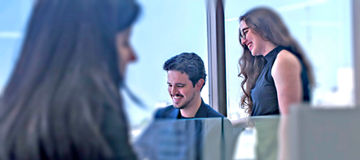 Relatório mostra avanços em IA ética, inclusão, metas climáticas e impacto econômico