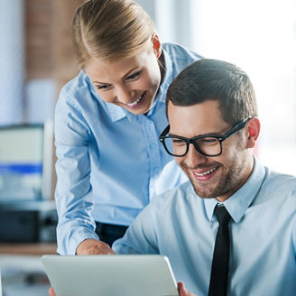 Supporting businesses by expanding the technical and human resources at their disposal to provide flexibility and expertise tailored to their needs.