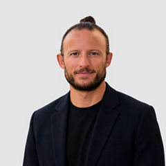 Dennis Kiratli