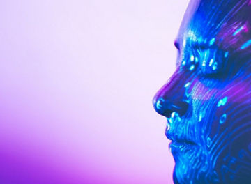 Frauengesicht mit Projektion