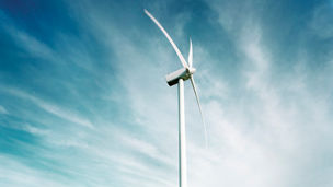 Fotografía de un molino de energía eólica 