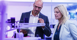 Manufacturing and automotive industry: This is how CEOs assess current developments